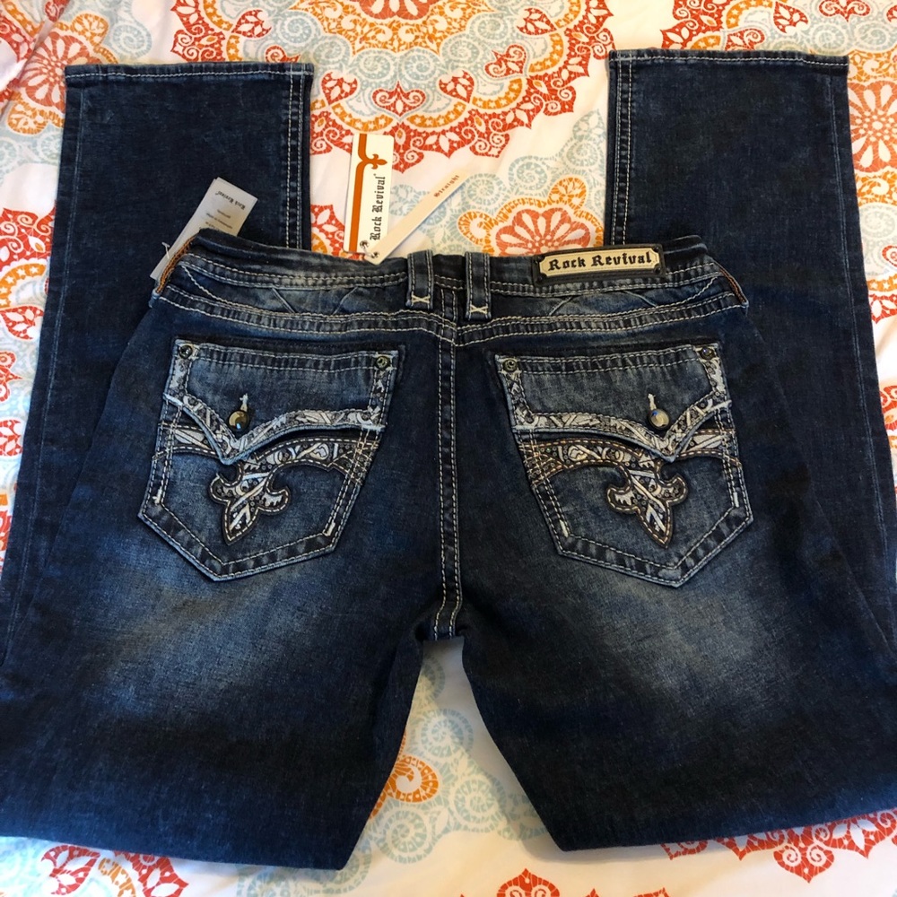 Rock Revival New Straight Embroidered Jeans